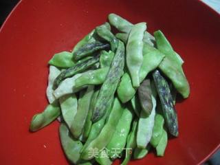 豆角焖蔬菜面的做法步骤：1
