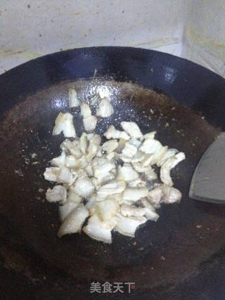 蒜苗炒肉片的做法步骤:3