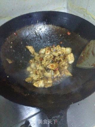 蒜苗炒肉片的做法步骤:4
