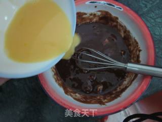 巧克力裂纹曲奇的做法步骤:2