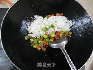 腊味蛋包饭的做法步骤：8