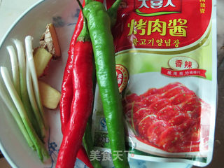 黑椒肉酱烧鸡翅的做法步骤:2