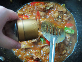 黑椒肉酱烧鸡翅的做法步骤:9