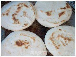 陕西羊肉泡馍的做法步骤:6