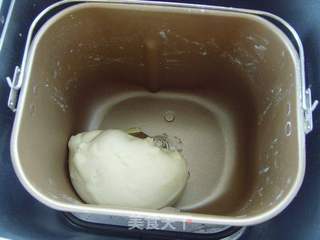 柔软蓬松---牛奶面包的做法步骤:5