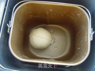 柔软蓬松---牛奶面包的做法步骤:4