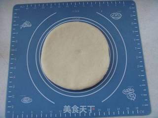 柔软蓬松---牛奶面包的做法步骤:7