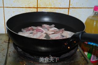 西安人做的羊肉泡馍的做法步骤：2