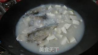 鱼头豆腐汤的做法步骤：11