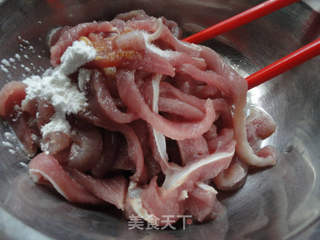 鱼香肉丝的做法步骤：4