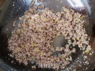 心蓝手制私房菜【芹香千张手卷】——清新宜人，宛若出水芙蓉的做法步骤：2