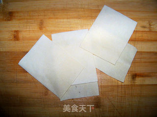 心蓝手制私房菜【芹香千张手卷】——清新宜人，宛若出水芙蓉的做法步骤：7