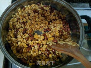 花生玉米片糖的做法步骤:11