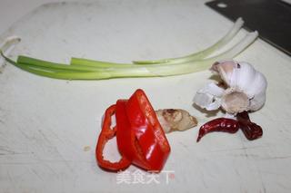 清蒸小黄鱼的做法步骤:2