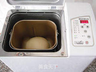 【蜜豆土司】--- 当绵软的土司遇上甜蜜的红豆的做法步骤:6