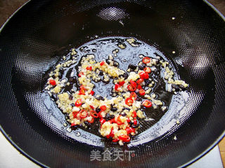 心蓝手制私房菜【小炒荷包蛋】——荷包蛋的华丽丽转身的做法步骤:5