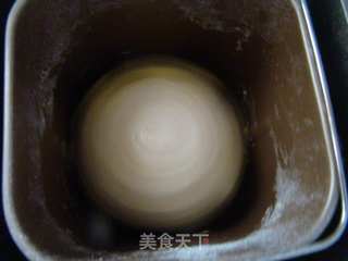 酸奶餐包的做法步骤：1