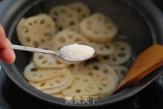 【莲藕木耳炒肉片】的做法步骤:11