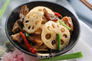 【莲藕木耳炒肉片】的做法步骤:17