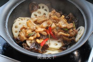 【莲藕木耳炒肉片】的做法步骤:16