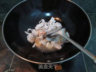 日式海鲜乌冬面的做法步骤:5