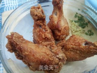 蒜香炸鸡翅的做法步骤:4