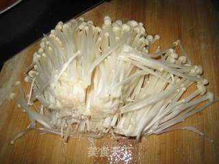 肉片野菌羹的做法步骤：3