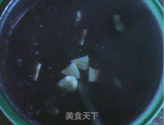 香蕉黑米粥的做法步骤:9