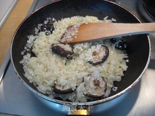 松露鸡汁意大利调味饭（Truffle Risotto）的做法步骤：4