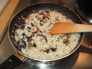 松露鸡汁意大利调味饭（Truffle Risotto）的做法步骤：8