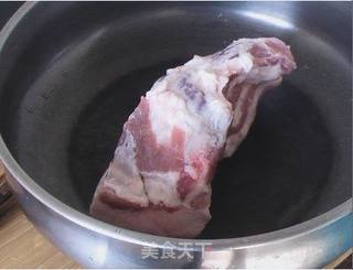 山楂红烧肉的做法步骤:3