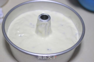巧克力豆戚风蛋糕的做法步骤:7