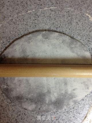 手擀意式黑珍珠面(一)黑珍珠城堡里的玫瑰花圃【传统的意式面】新鲜尝的做法步骤:18
