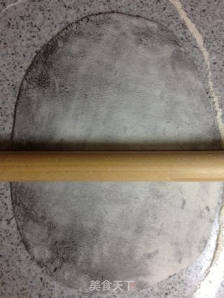 手擀意式黑珍珠面(一)黑珍珠城堡里的玫瑰花圃【传统的意式面】新鲜尝的做法步骤:19