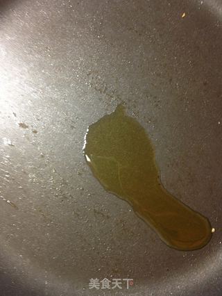奶油白醬義式黑珍珠麵--冬天裡的白雪飄香【傳統的義式麵】新鮮嚐的做法步骤:11