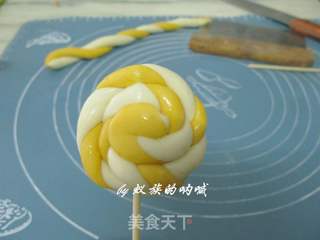 棒棒糖花卷的做法步骤:9