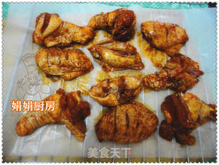 我家的烤鸡翅~~的做法步骤:2