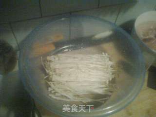 肉卷金针蘑的做法步骤:2