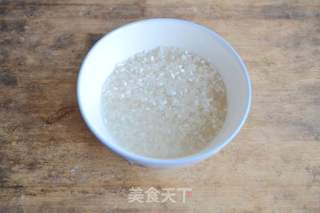 新手妈妈巧用豆浆机做宝宝辅食---营养南瓜米糊的做法步骤:2