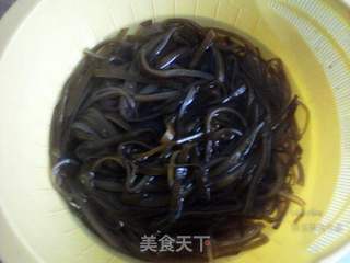 蒜香海带丝的做法步骤:2