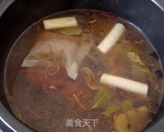 从来不碰猪蹄的人第一次大快朵颐——酱猪蹄的做法步骤:8