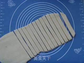 酥酥脆脆---古鲁希尼的做法步骤:5