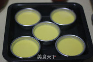 香甜滑嫩的美味甜点——焦糖卡仕达布丁的做法步骤:11