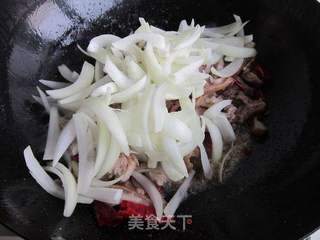 爆炒羊头——新疆味道的做法步骤:8