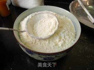 花生酱酸奶磅蛋糕的做法步骤:2