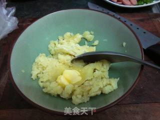 内香外酥——土豆虾球的做法步骤:2