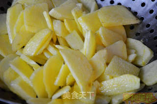 幸福美食:快手菜地三鲜的做法步骤:5