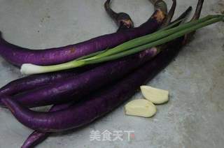 改良版--鱼香茄子的做法步骤：1
