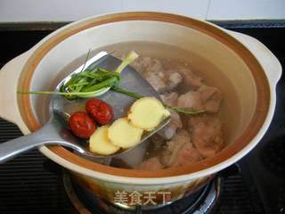 山药排骨煲的做法步骤:5