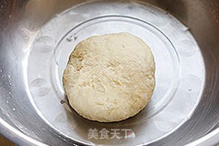 披萨凶猛---《薄饼火腿pizza》的做法步骤:5